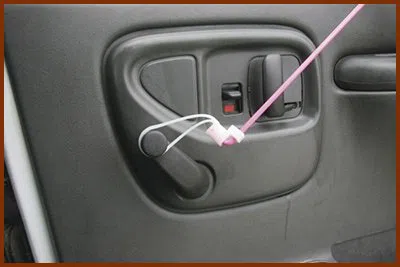 Locksmith Key Shop Kansas City, MO 816-425-3430 Locksmith Key Shop Kansas City, MO 816-425-3430 - 47-21